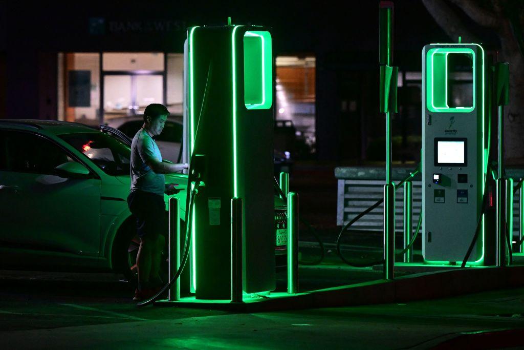 Electric Vehicles Pumped up by More Durable Solid-State Batteries