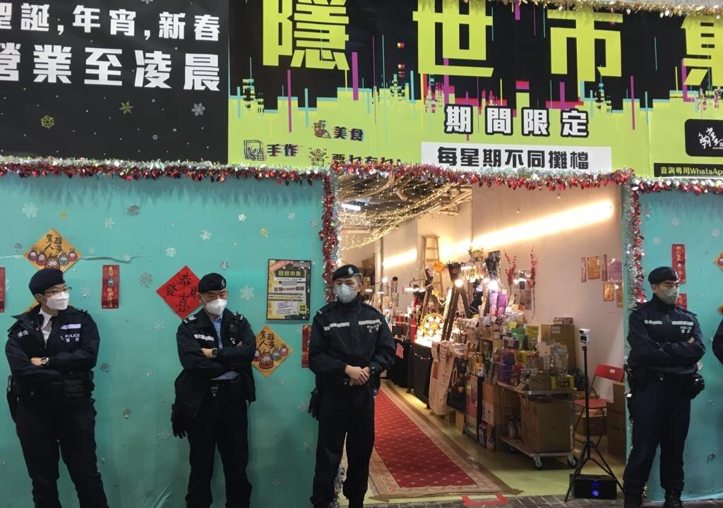 6 Hongkongers Arrested by National Security Police for Selling Pro-Democracy Protest Materials at New Year Fair