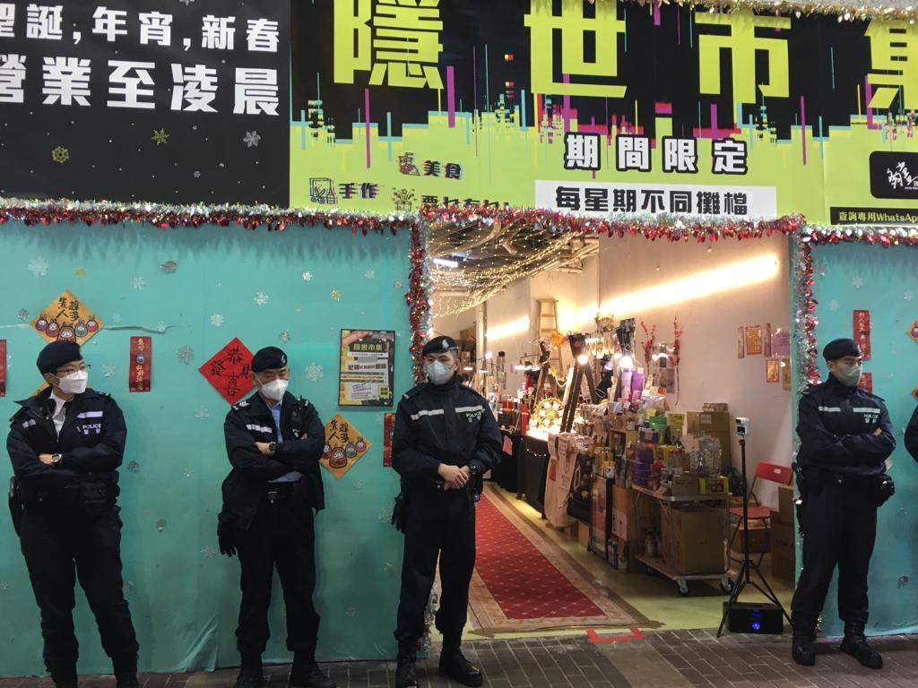 6 Hongkongers Arrested by National Security Police for Selling Pro-Democracy Protest Materials at New Year Fair