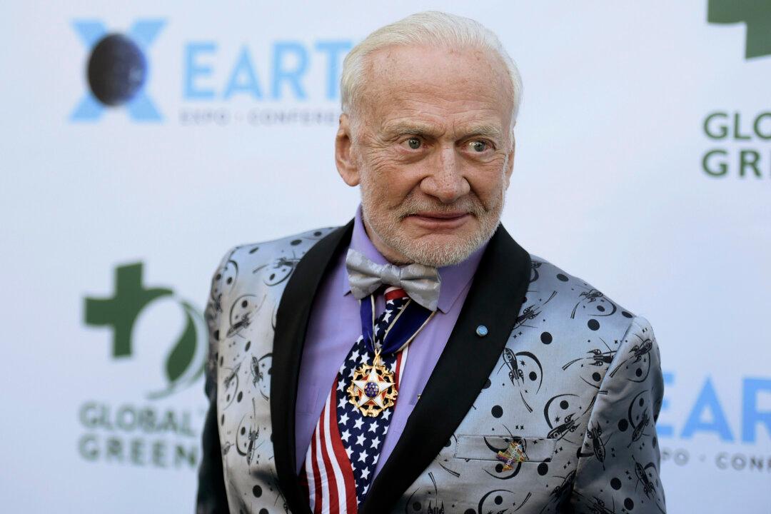 Astronaut Buzz Aldrin Marries Longtime Love on 93rd Birthday