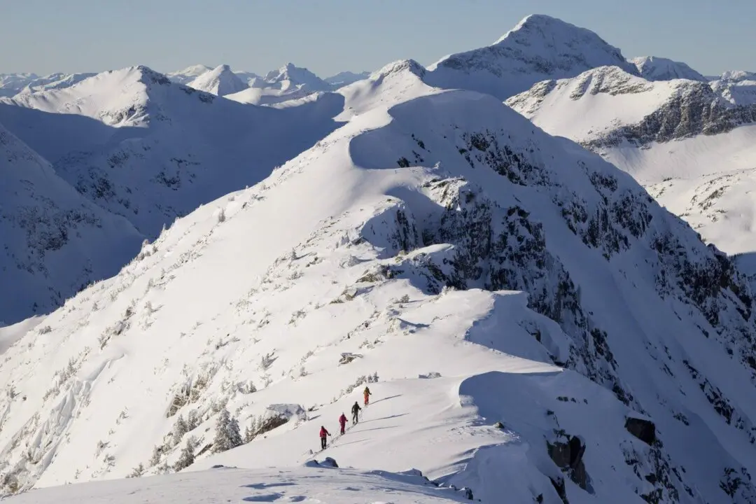 Snowmobiler Dies in Avalanche in Rocky Mountains in Northeastern BC