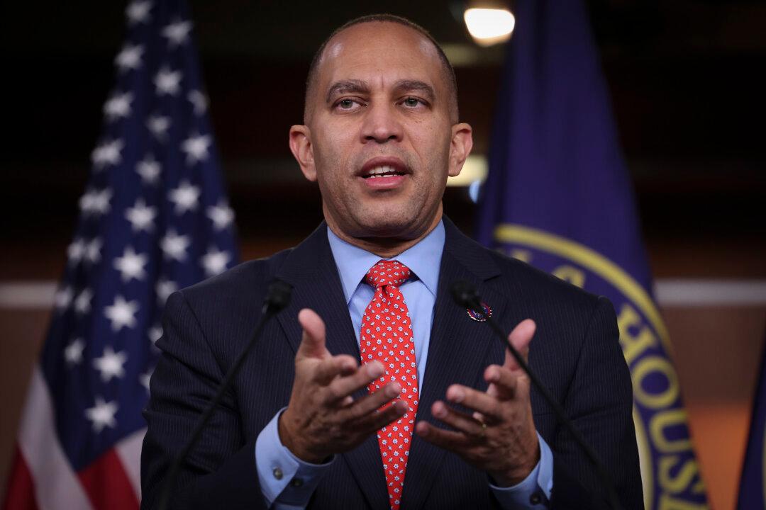 House Democrats Vow Unified Support for Debt Limit Deal Ahead of Vote