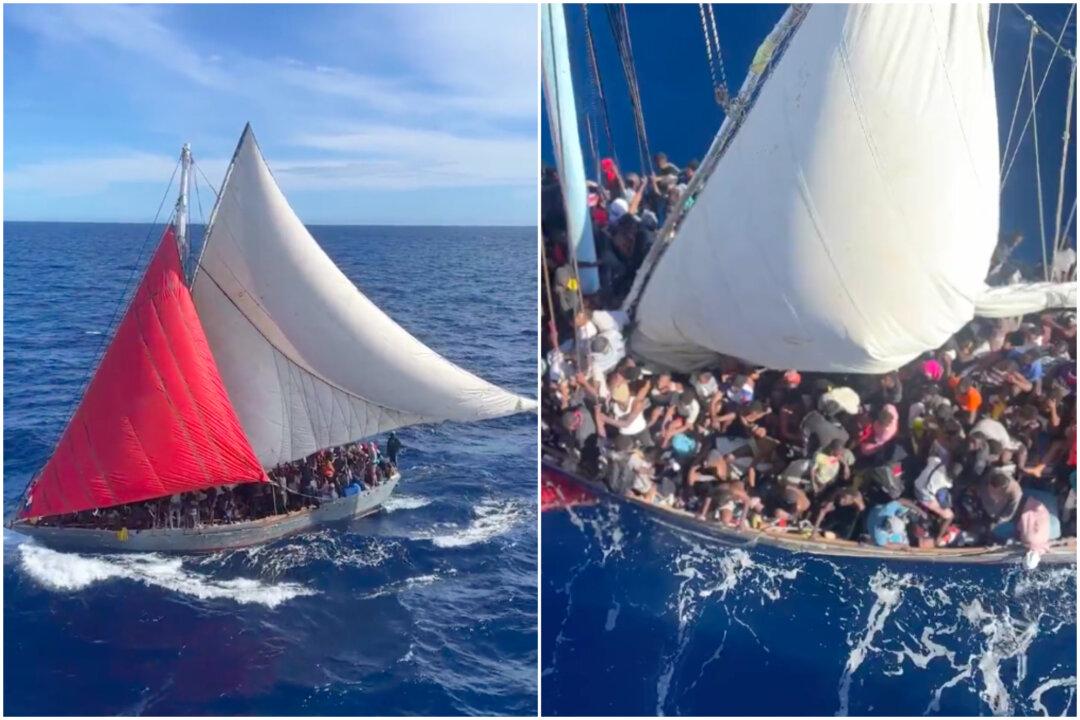 US Coast Guard Intercepts Boat with 400 Haitian Migrants Off the Bahamas: Report