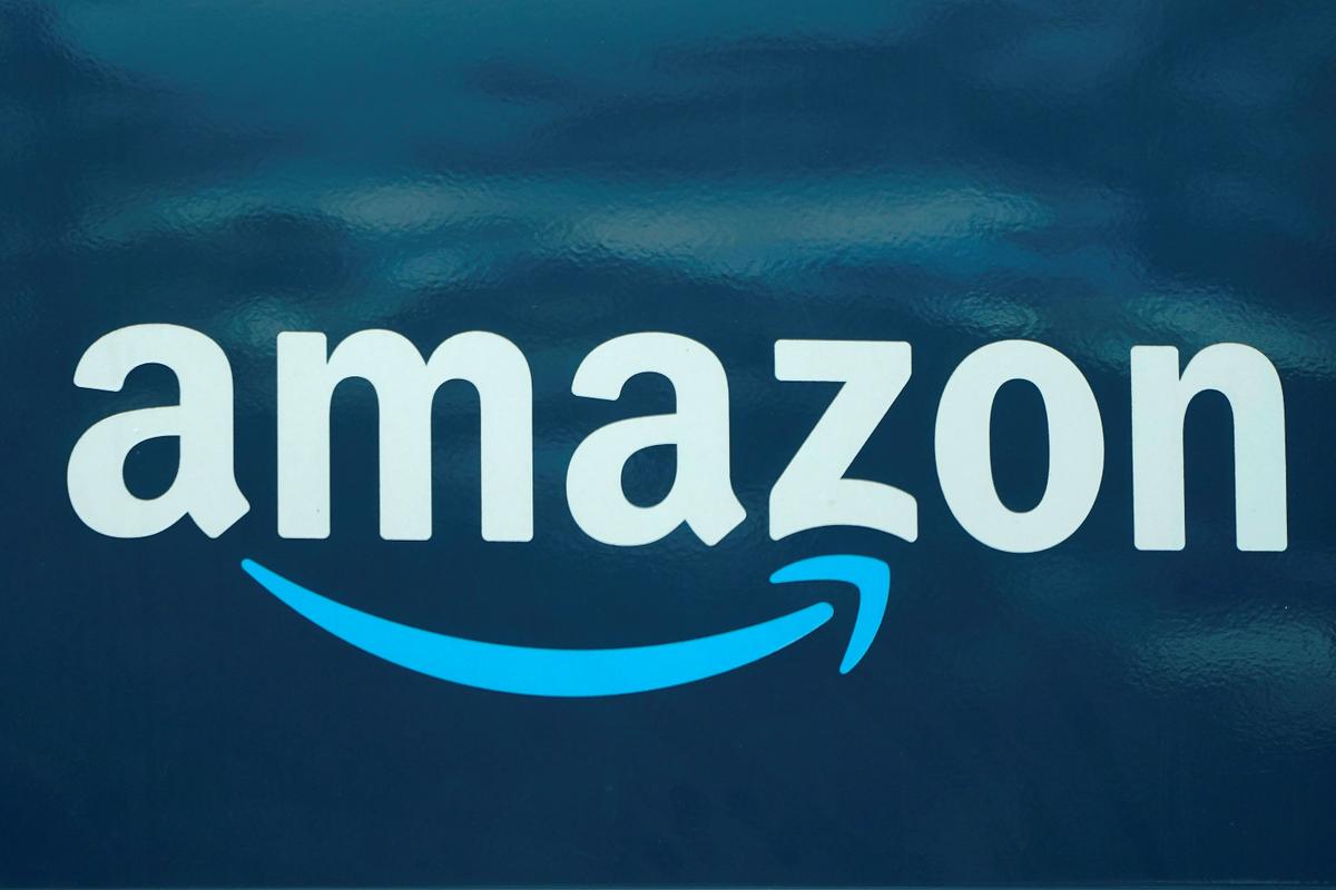 Amazon Posts Biggest Annual Loss on Record, Poor Fourth-Quarter Sales