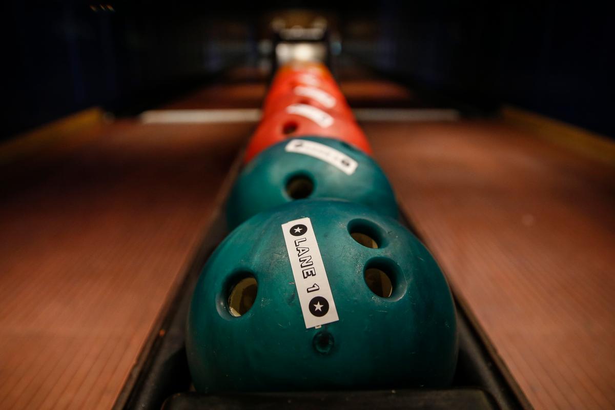Who in America Is Bowling Alone?