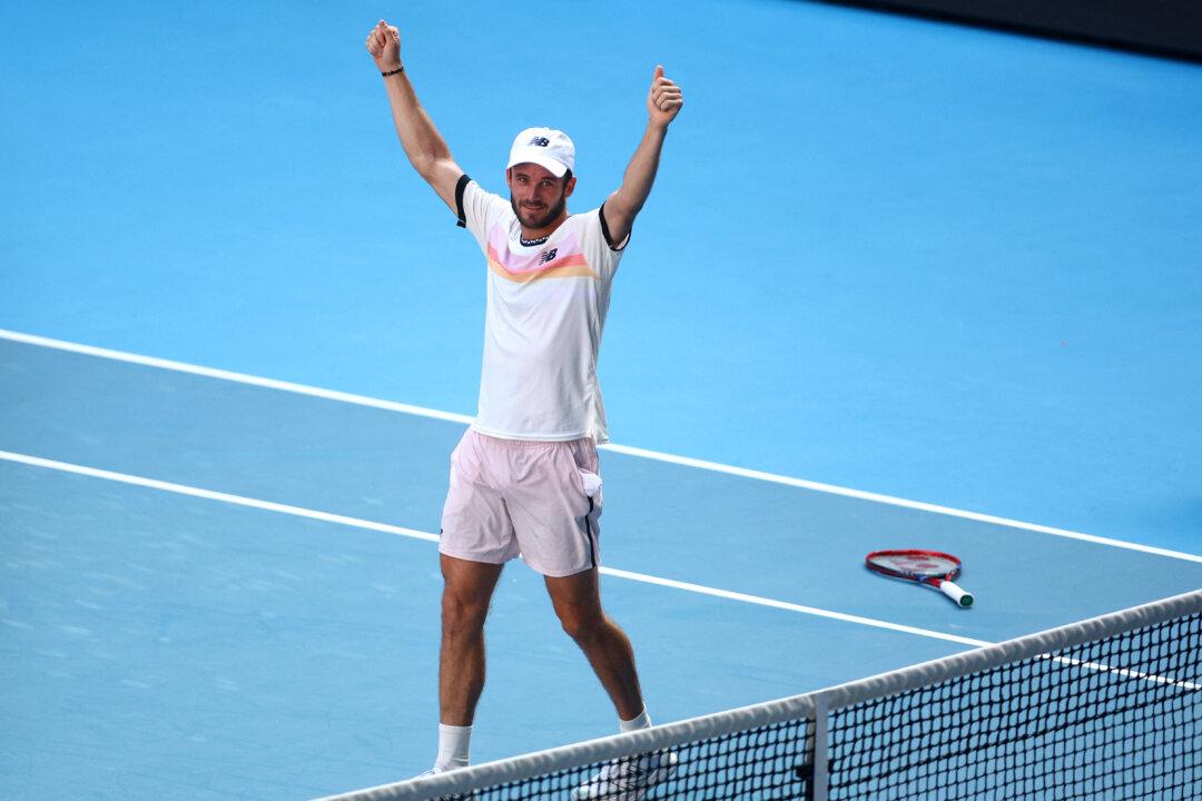 Paul Downs Shelton in All-American Clash to Make Australian Open Semis