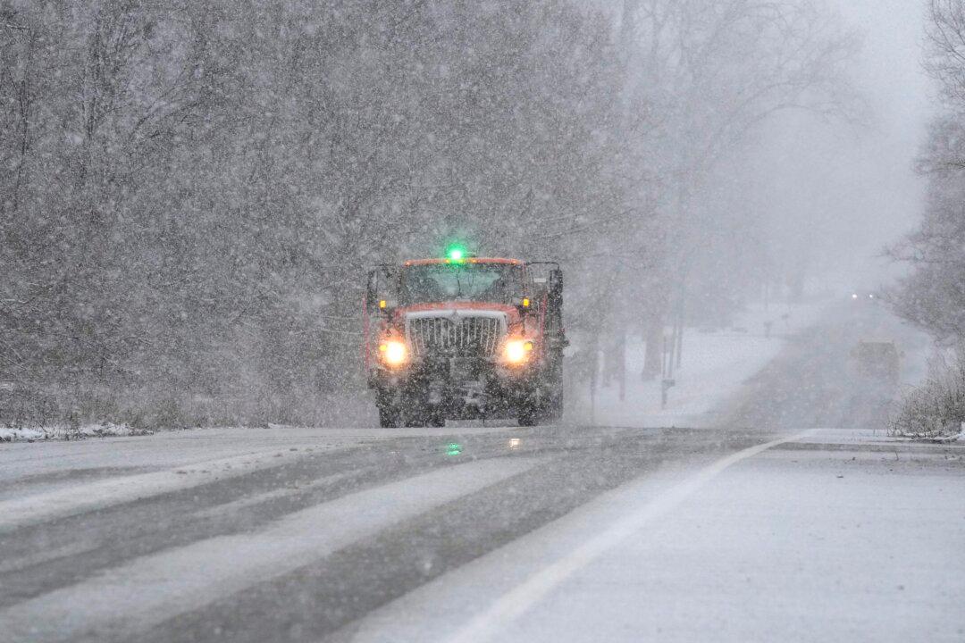 Storm System Dumps Heavy, Wet Snow on Indiana and Michigan