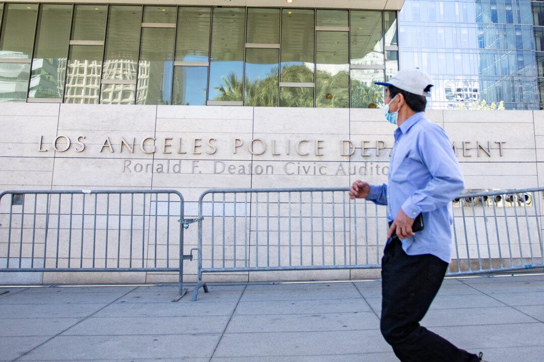 Thieves Steal $30 Million in Cash From Storage Site, One of LA’s Biggest Heists Ever