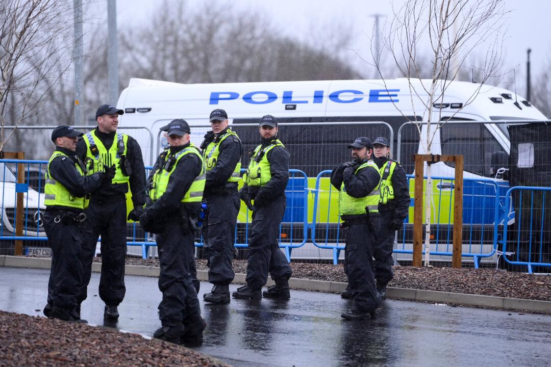 UK Police Charge Man With Terrorism After Arrest at Leeds Hospital