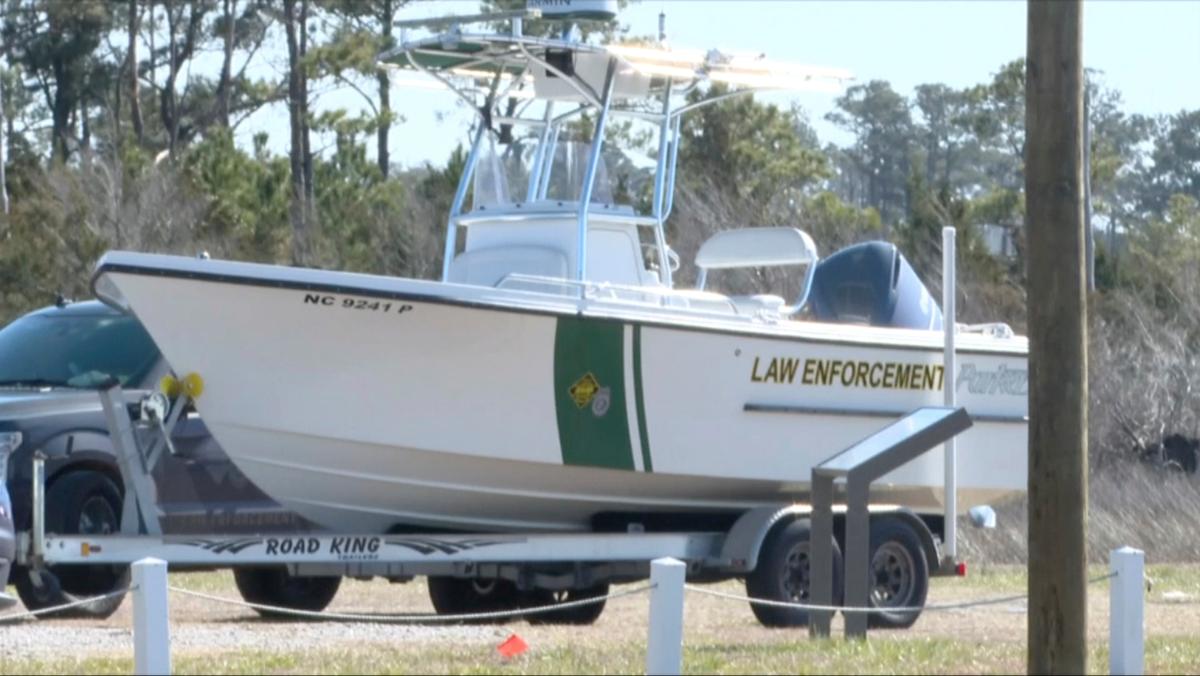Pilot Was Likely Distracted Before Crash That Killed 8 Off North Carolina’s Coast, Investigators Say
