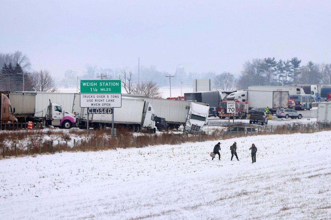 Snow Leads to Massive Pileup in Wisconsin, Dozens Injured