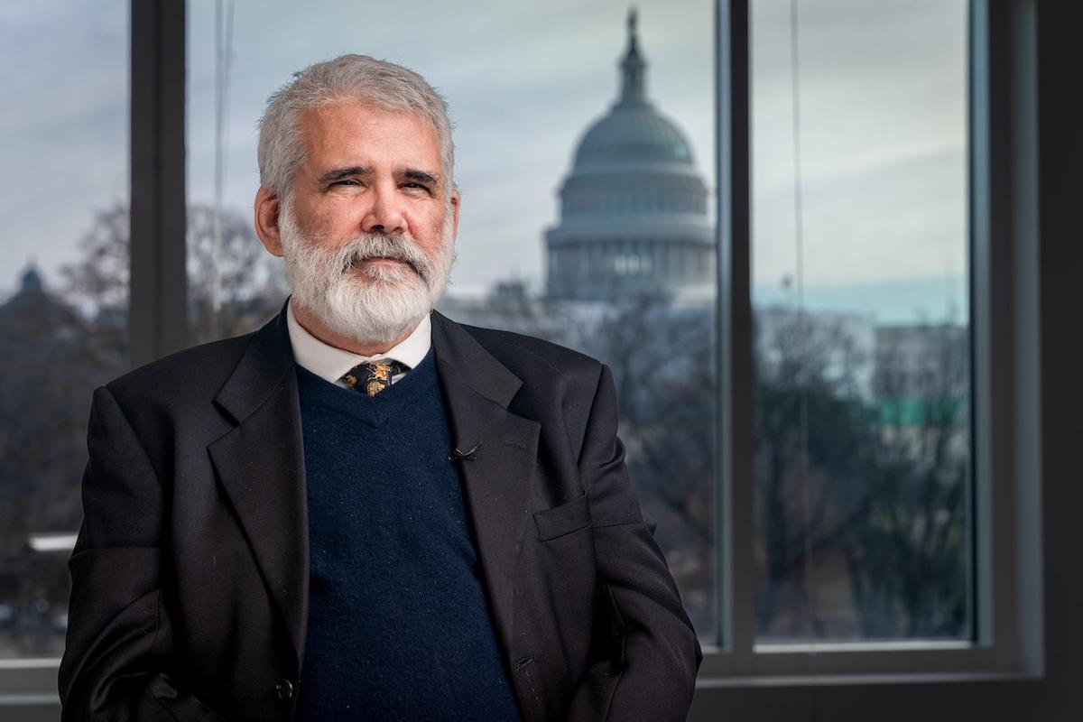 Pfizer Research Director Implicitly Acknowledged Its COVID-19 Vaccines ‘Aren’t Working’: Dr. Robert Malone