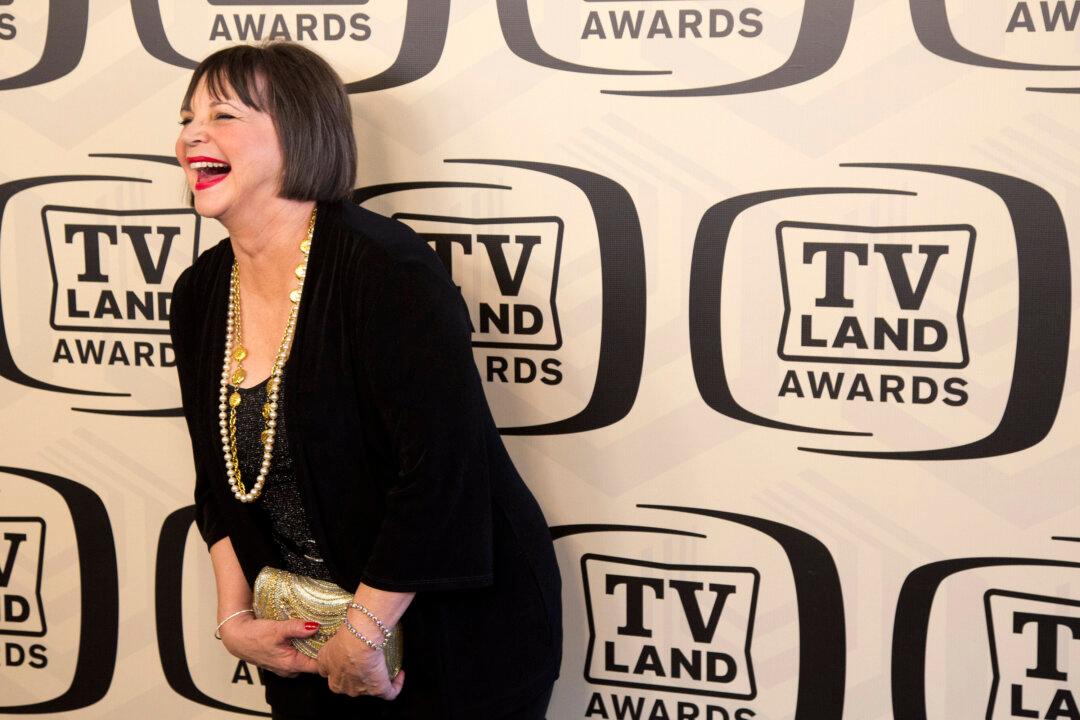 ‘Laverne & Shirley’ Actress Cindy Williams Dies at 75
