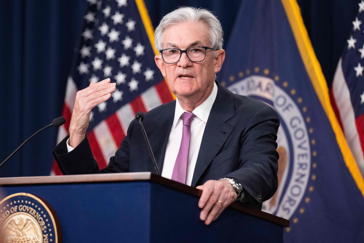 Behind Interest Rate Hikes Sits Trillions in Bonds the Fed Must Unload