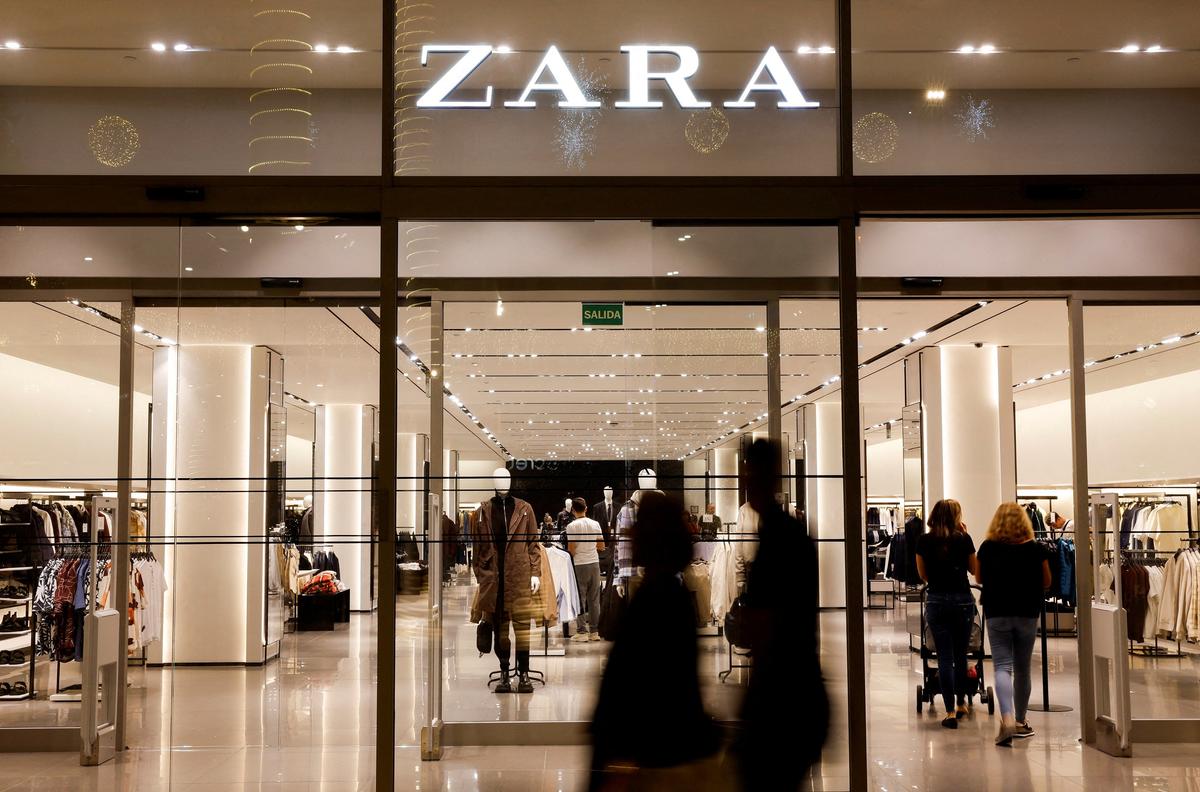 Zara Starts Charging for Clothing Returns From Home in Spain