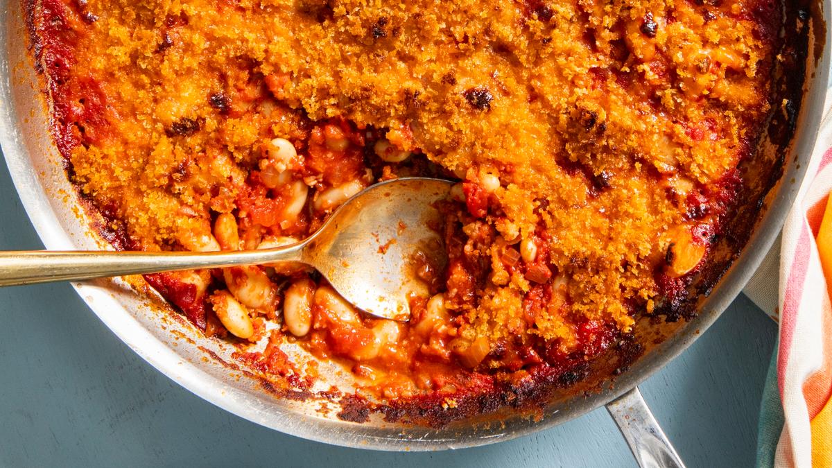 This Cheesy Bean Bake Is Family-Friendly