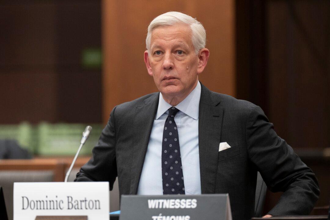 Trudeau Is Not a Friend, Says Former McKinsey Boss Barton