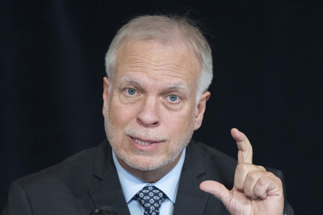 Quebec Drops Recommendation That All Should Get COVID-19 Booster