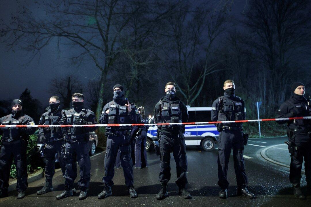 Children Hit by Train in Germany, 1 Killed, Authorities Say