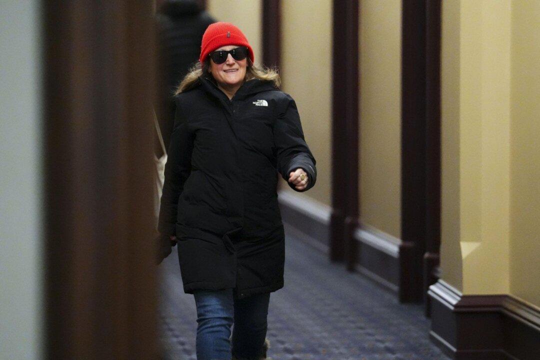 Freeland Meets With Provincial, Territorial Finance Ministers in Toronto