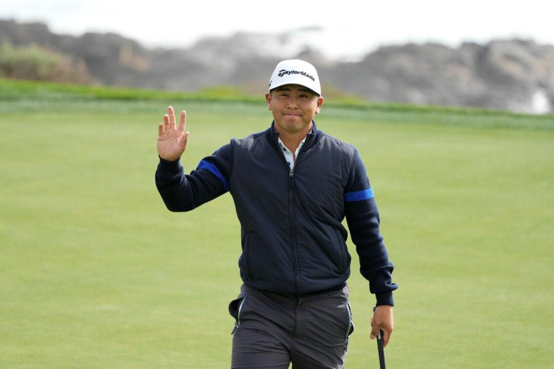 Kitayama Leads Pebble Beach as the Worst of the Wind Looms