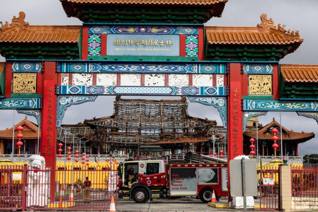 Fire Damages Buddhist Temple in Melbourne’s Southeast