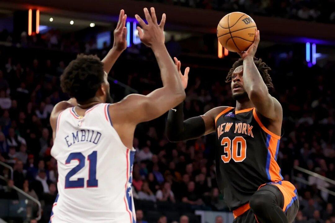 NBA Roundup: Knicks Rally From 21-Point Deficit to Beat 76ers