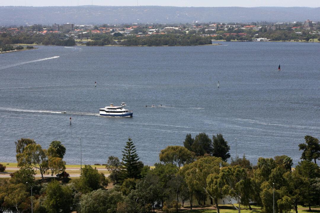 Teenage Girl Killed in Suspected Shark Attack in Western Australia