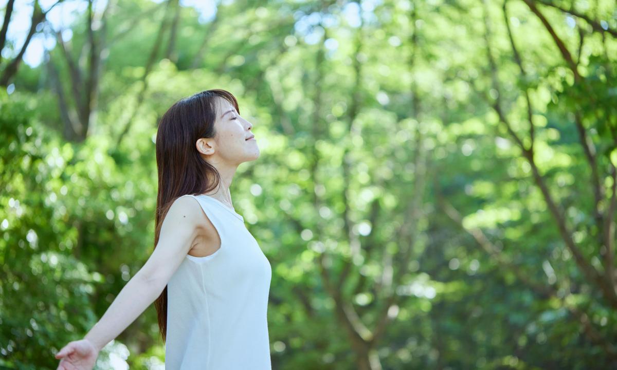 Nature Is Free Medicine for Many Chronic Diseases, 1 Way Enhances Healing Effects