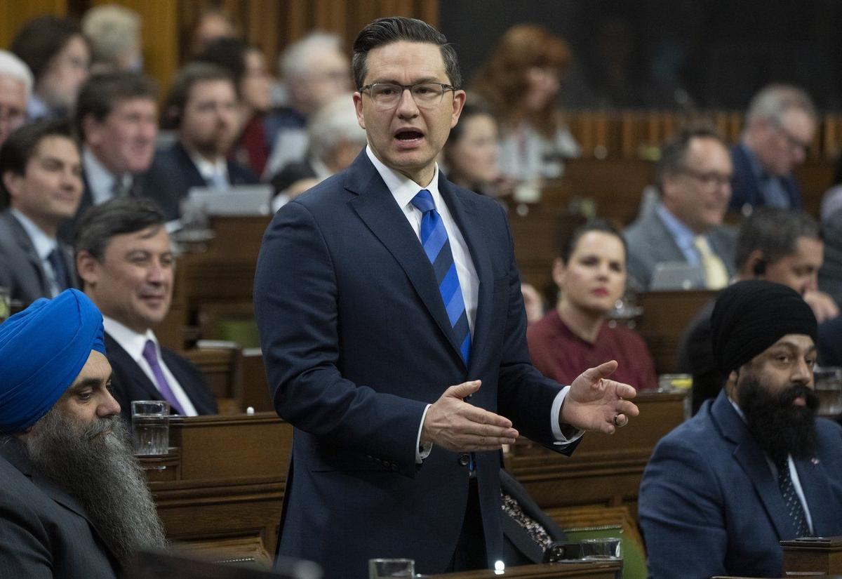 Poilievre Accuses Feds of ‘Deleting’ History in Passport Redesign