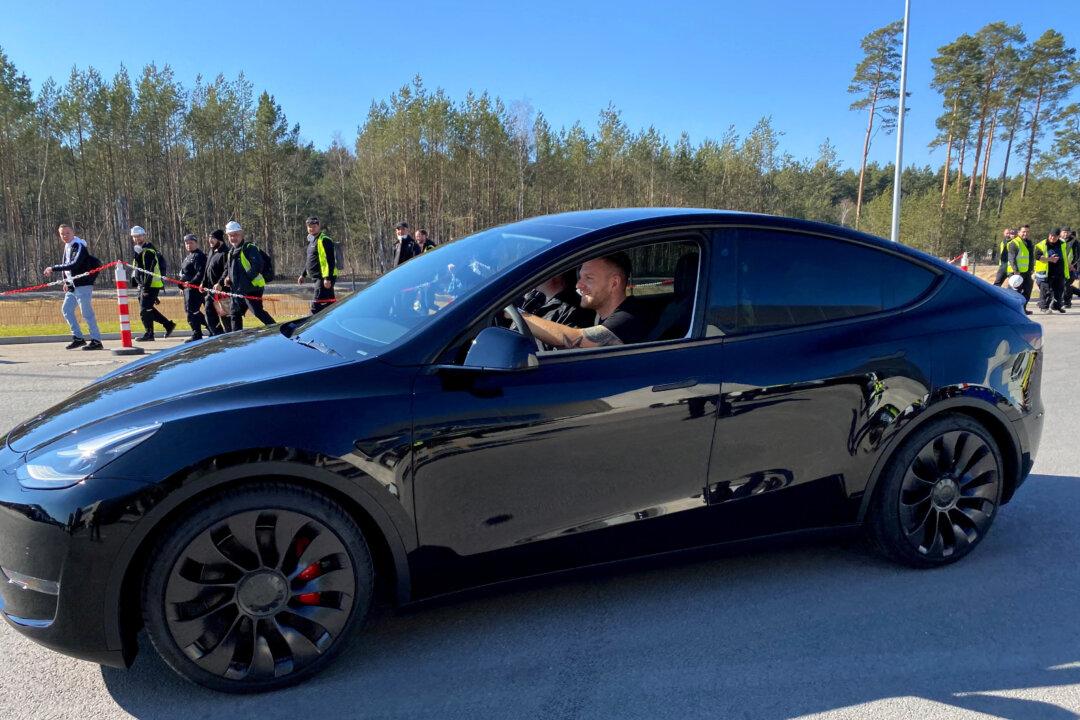 Tesla’s Model Y and Model 3 Top-Selling Vehicles in California in 2022