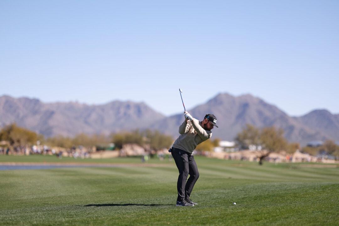 Nick Taylor, Adam Hadwin Lead as WM Phoenix Open Called for Darkness