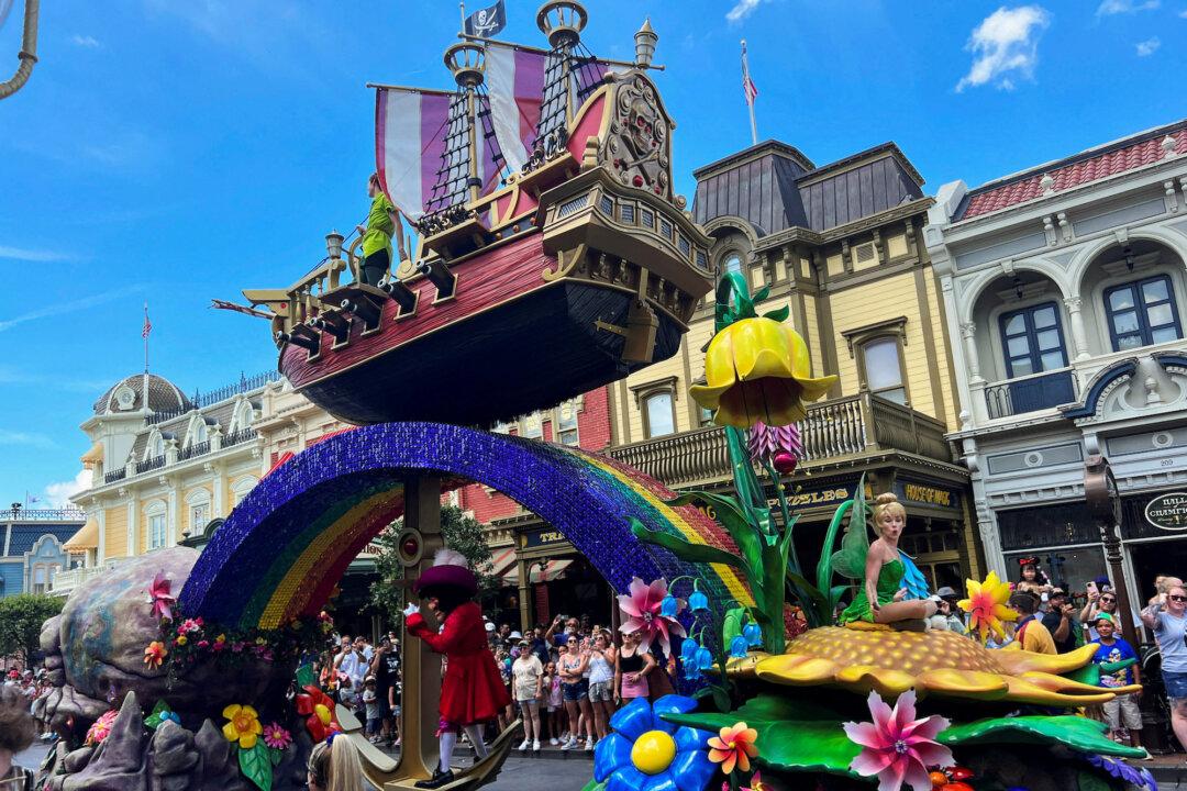 DeSantis Says Legislature Will Roll Back Disney’s Last-Minute Deal