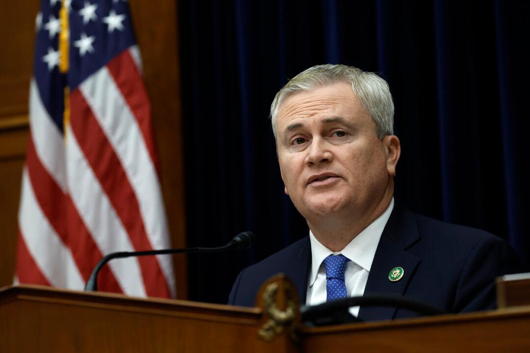 House Oversight Chair Comer Requests Interviews With Chief Patrol Agents at 4 Southern Border Sectors