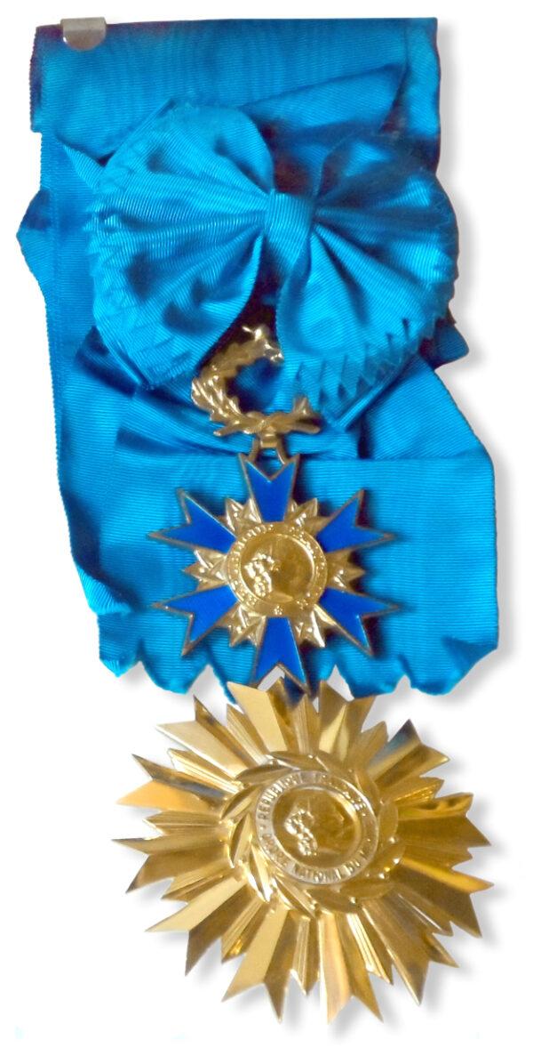 The French Consul for Oklahoma and Texas awarded the Chevalier de L’Ordre du Merit, a French badge of merit for distinguished military achievements, to the three surviving Code Talkers in 1989. Nicholas Jackson (CC BY-SA 3.0, CreativeCommons.org/licenses/ by-sa/3.0)
