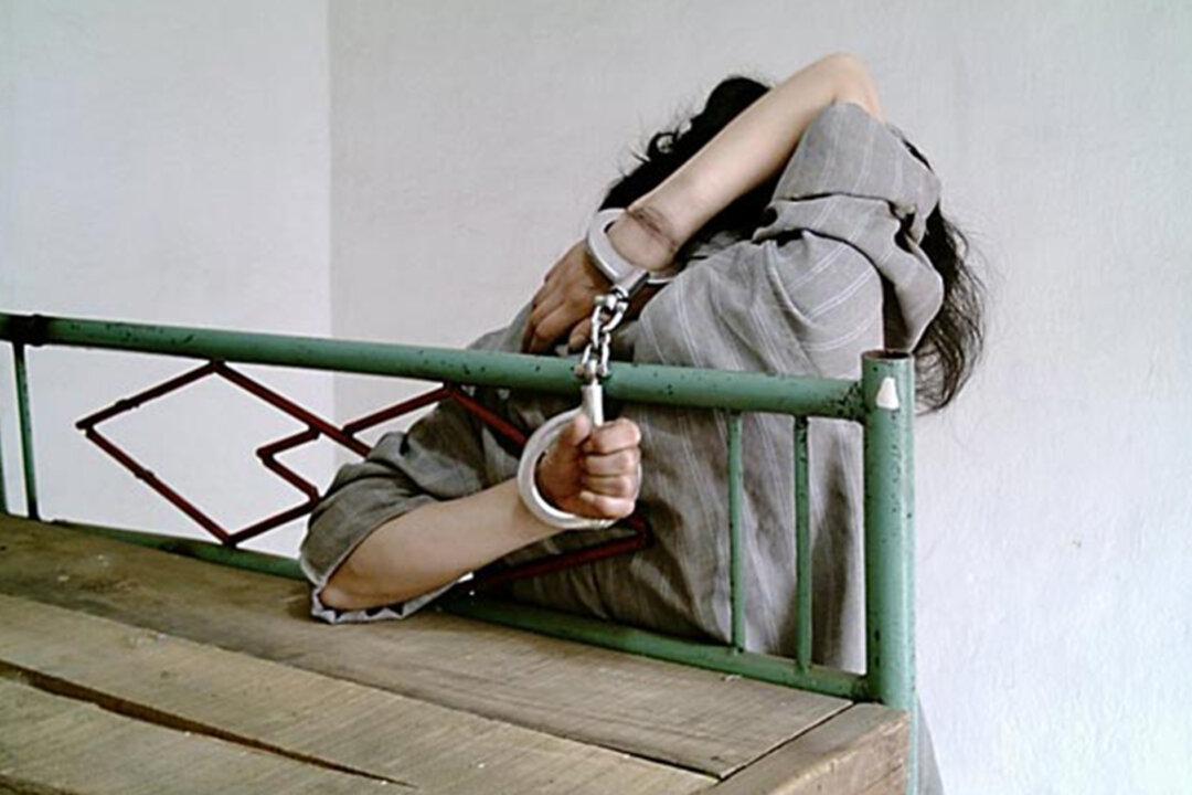 Cancer-Stricken Elderly Chinese Woman Sentenced Again for Her Faith, Denied Medical Parole