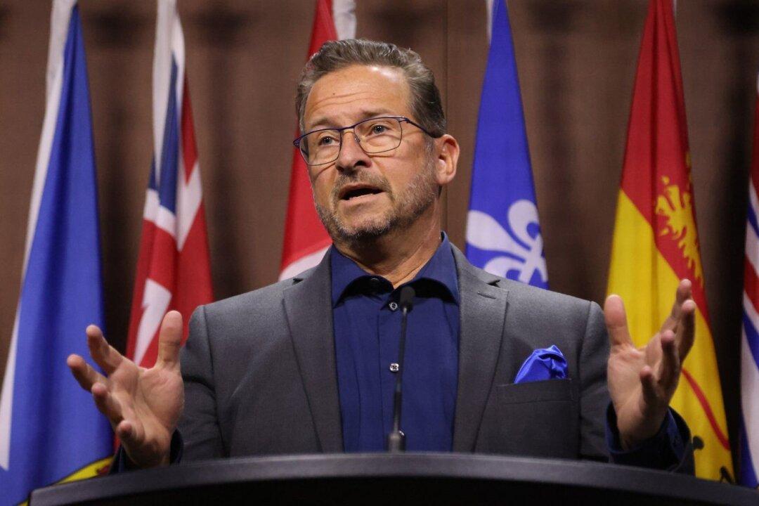 ‘Ridiculous’ to Link Foreign Interference Concerns to Racism, Says Bloc Leader