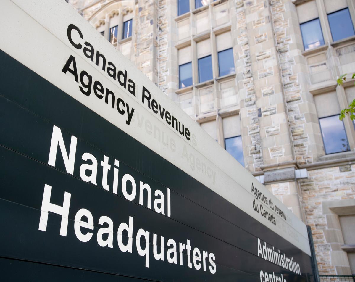 CRA Aims to Mandate That Tax Payments Over $10K Must Be Done Electronically