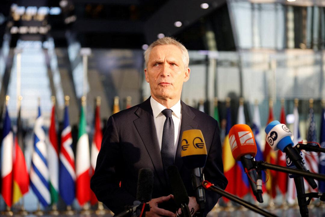NATO Musters More Arms for Ukraine, Says New Russian Offensive Has Started