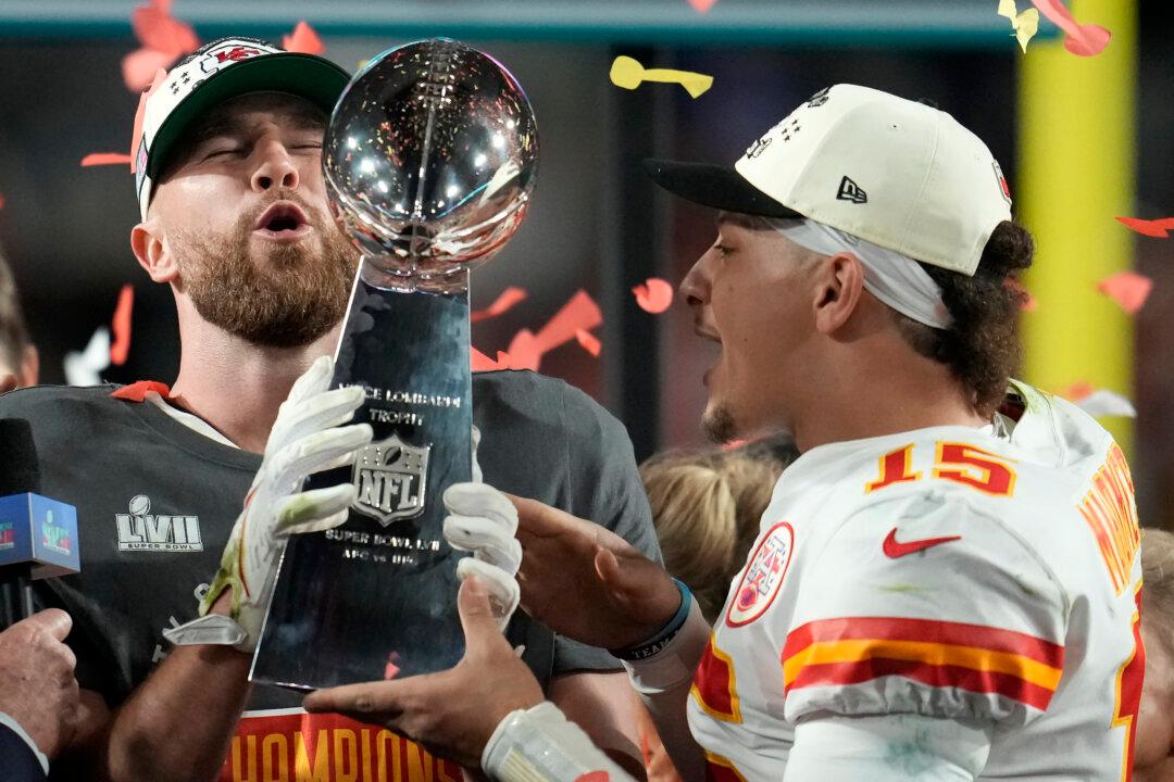 Chiefs’ Travis Kelce Tops Big Brother on Super Bowl Stage