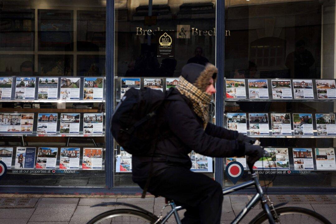 Backlash Grows Against 15-Minute Cities Amid Fears of Curtailed Movement