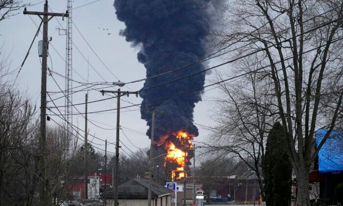 Ohio Governor: No FEMA Assistance for Locals in Wake of Toxic Train Derailment