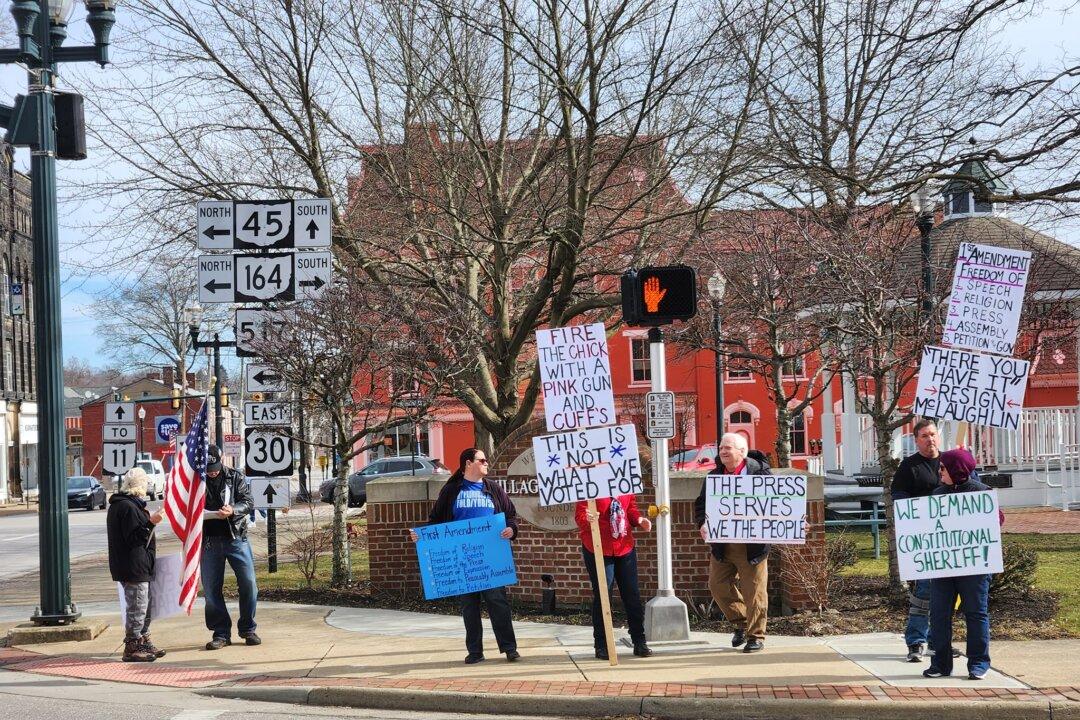 Gov. DeWine, Ohio Protesters Agree That Reporter’s Arrest Should ‘Never Have Occurred’