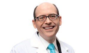 What ‘How Not to Die’ Author Dr. Michael Greger Eats in a Day for a Longer, Healthier Life