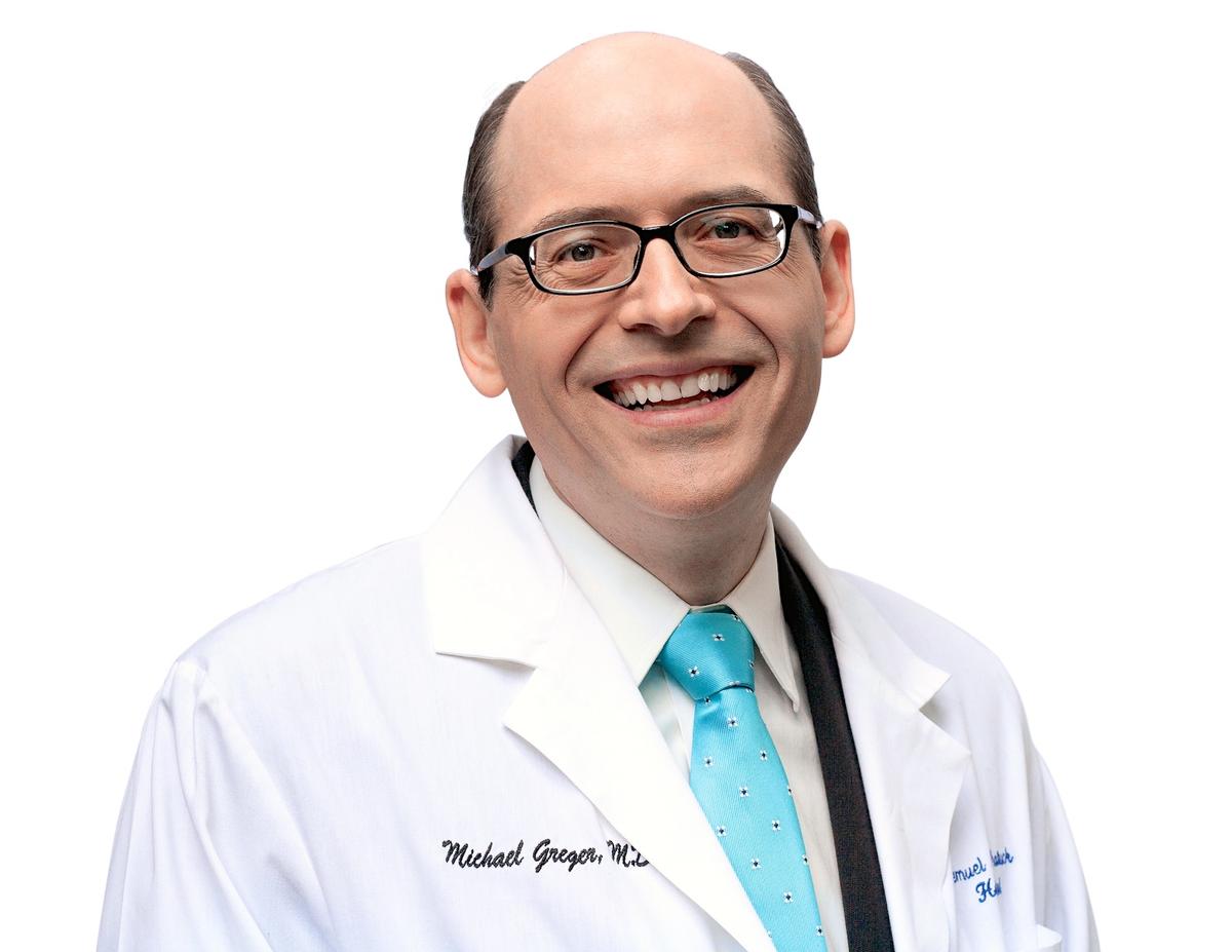What ‘How Not to Die’ Author Dr. Michael Greger Eats in a Day for a Longer, Healthier Life