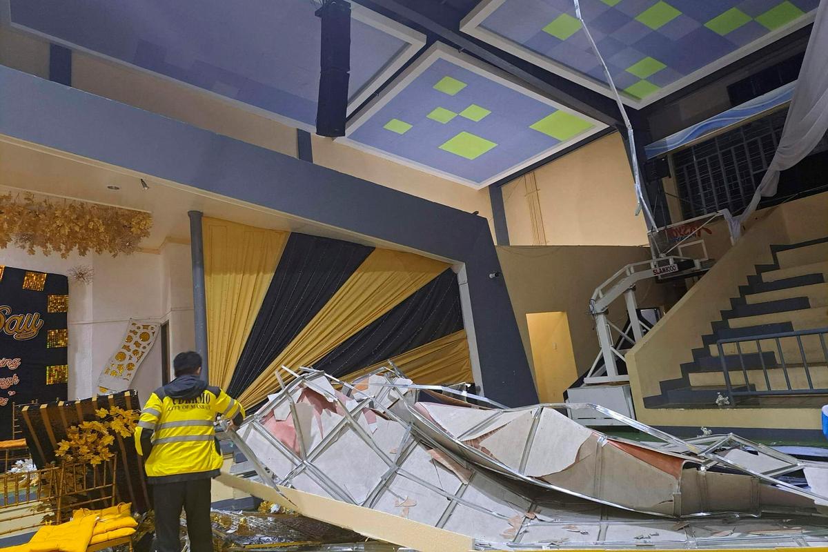 Philippines Quake Causes Hospital Evacuation, Minor Damage