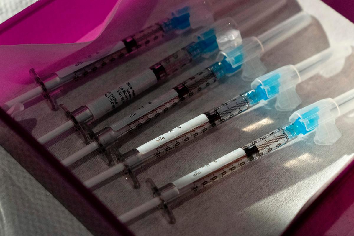 Texas Senate Approves Bill Barring Businesses From Mandating COVID-19 Vaccination