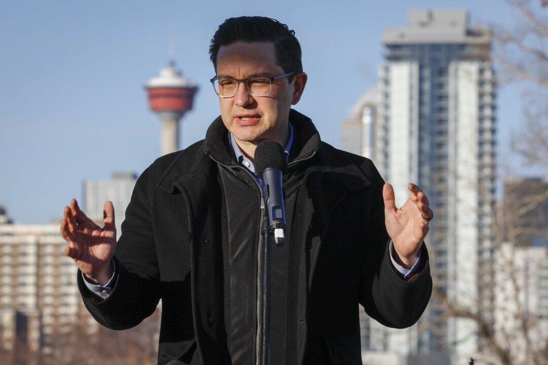 Conservative Leader Pierre Poilievre Endorses Danielle Smith for Next Alberta Premier