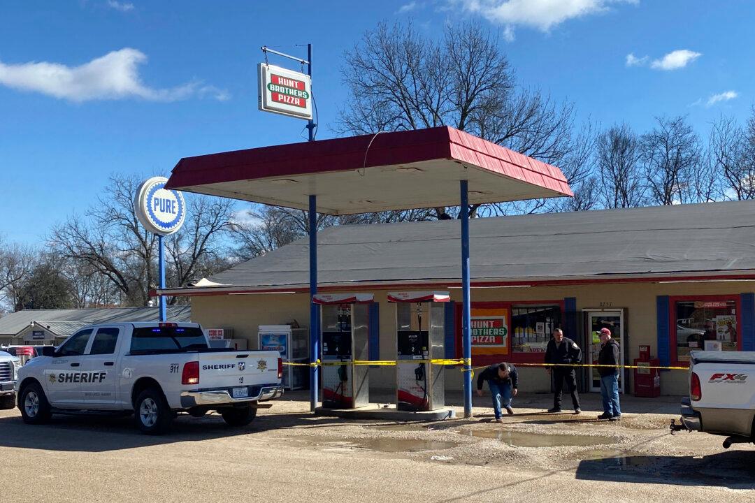 6 Dead After Shooting Rampage in Small Mississippi Town, Suspect Arrested