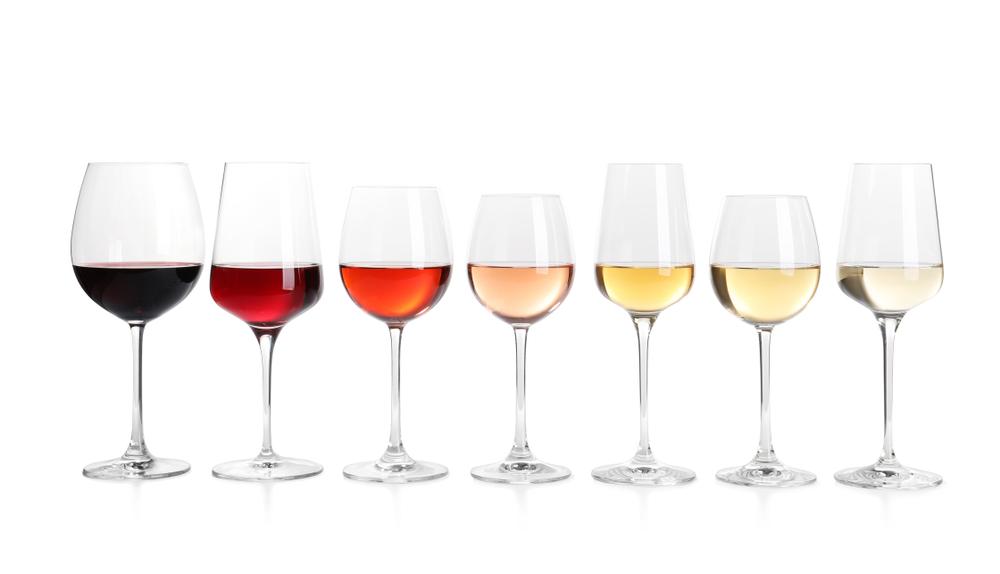 Superior Sips: The Ins and Outs of Wine Etiquette